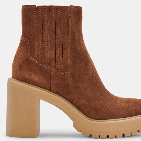 NEW Dolce Vita Suede Boots - Picture 8 of 9